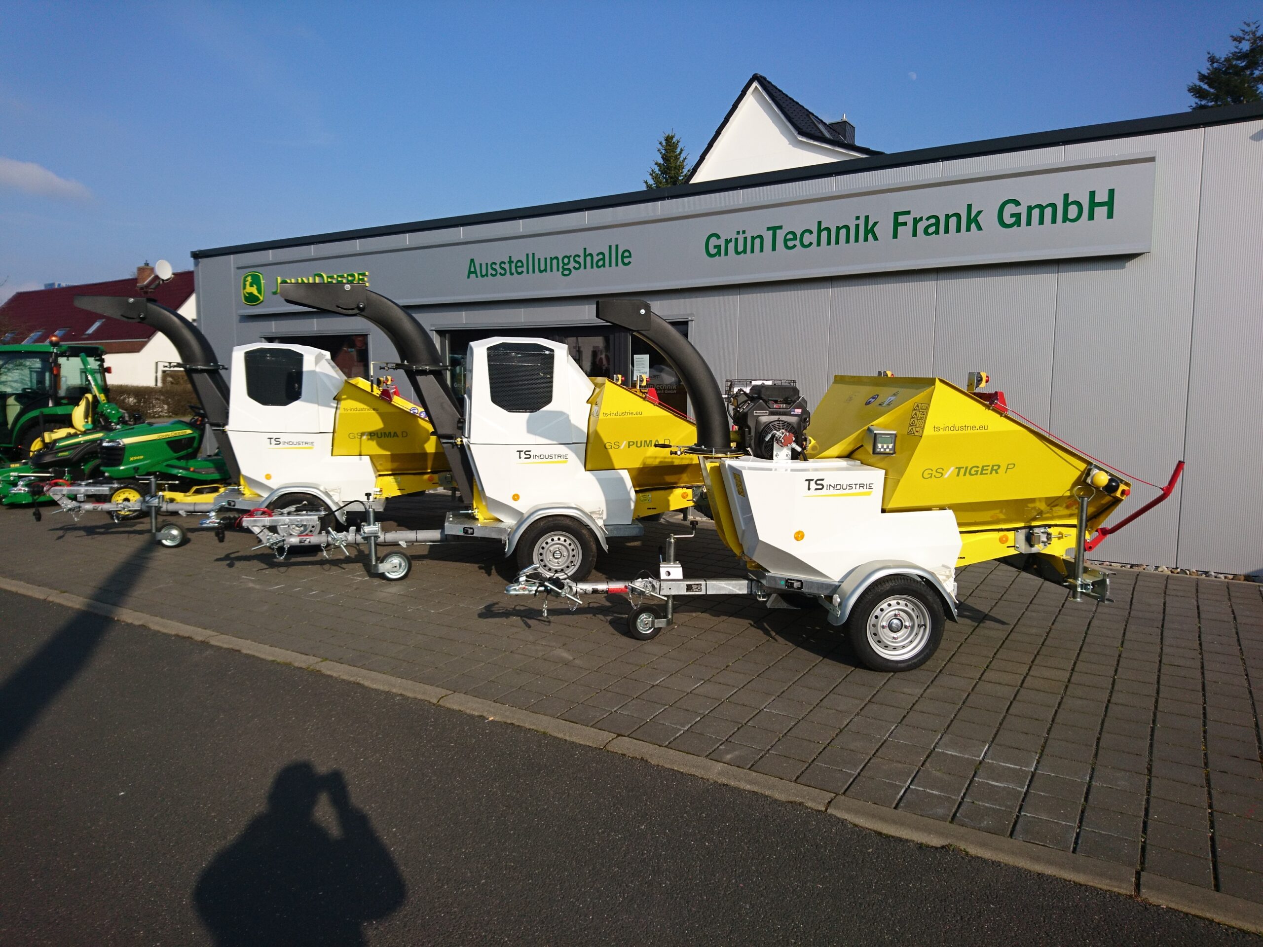 Drei Rotorhäcksler GS/TIGER P von TS Industries, Gartentechnik bei GrünTechnik Frank GmbH in Schwerin und Rostock