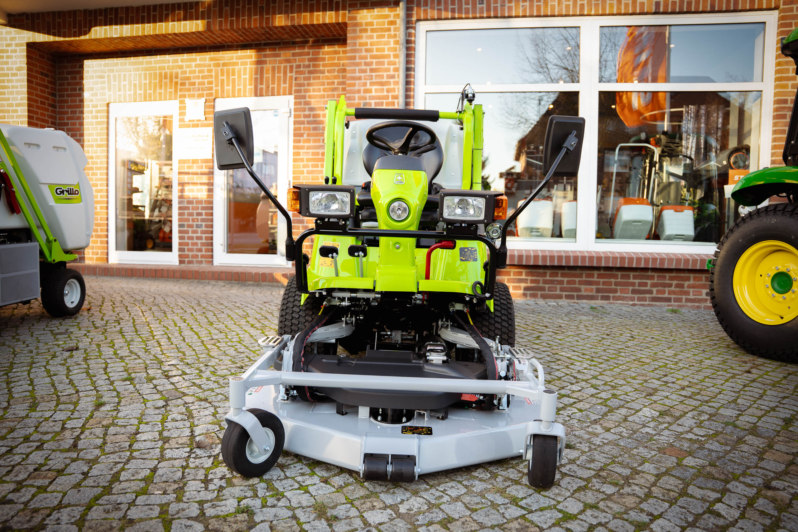 Grillo FD 220 FULL ELECTRIC E Mäher, Grünpflegetechnik Schweirn Rostock